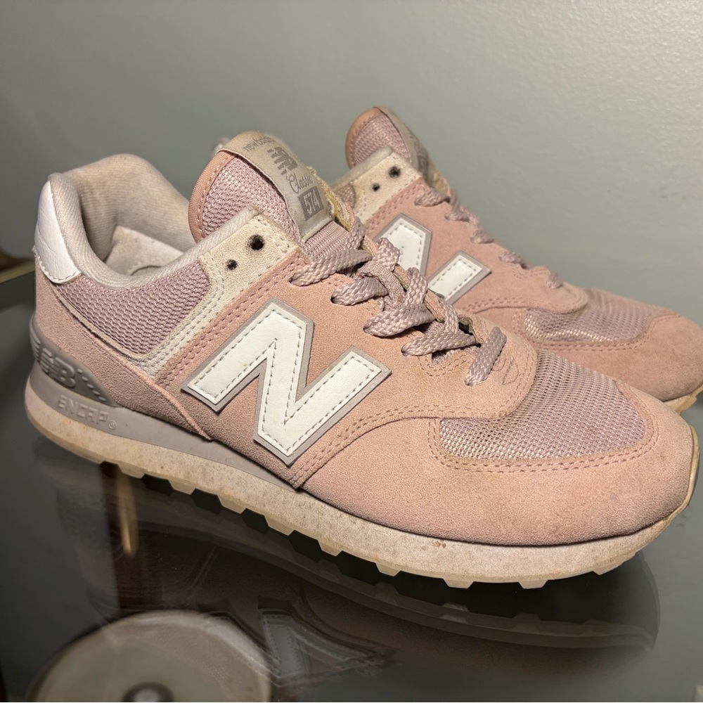 New Balance 574 Women's Pink Blush and Cream Sneakers WL574ESP